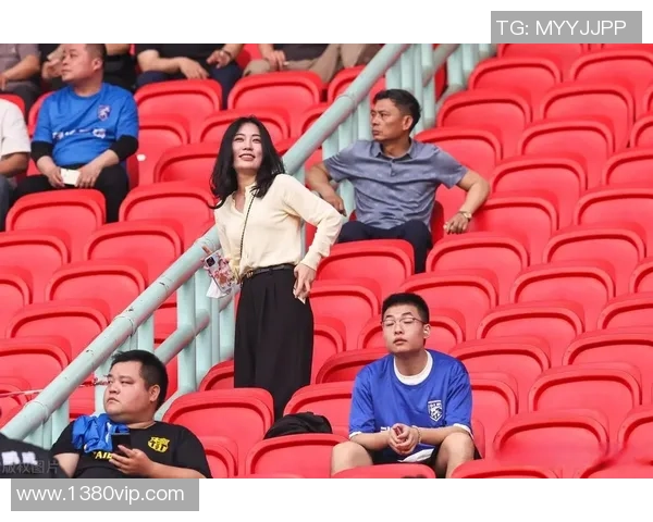 休斯顿迪纳莫迎战达拉斯展开德比之战球迷期待精彩对决