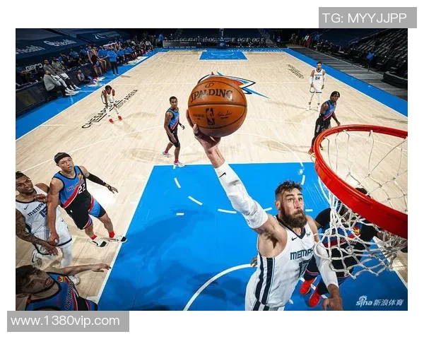 雷霆与灰熊激战正酣文字直播全程回顾精彩瞬间与赛况分析