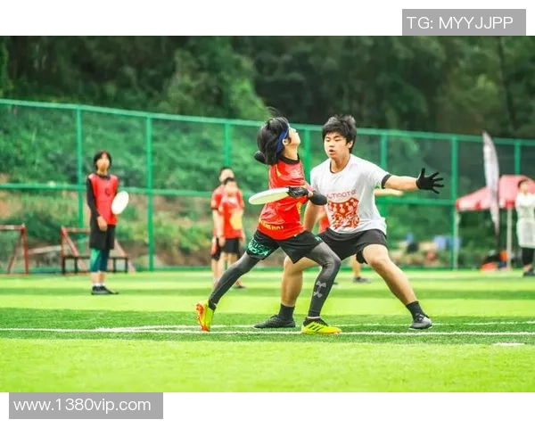 飞盘人生的追逐与梦想：赵静的成长与启示